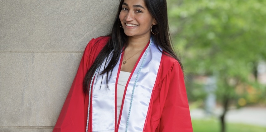 Alumna Siya